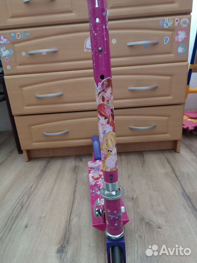 Самокат детский для девочки