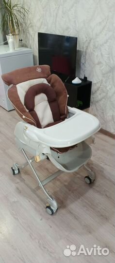 Детский столик для кормления