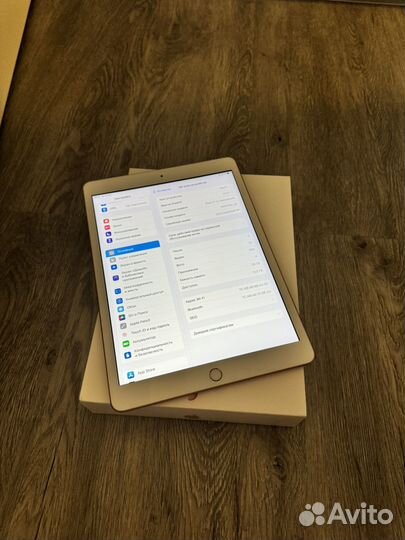 Apple iPad 7 32 GB Gold