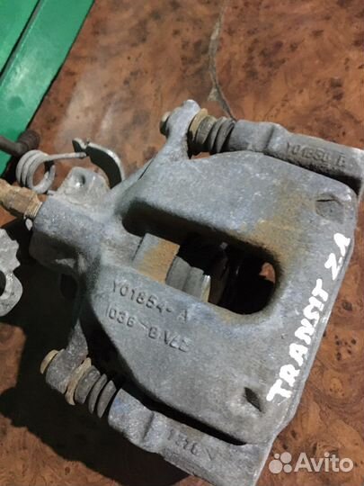 Тормозной суппорт задний Ford Transit 7