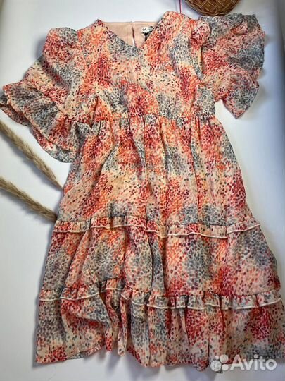 Нарядное платье для девочки