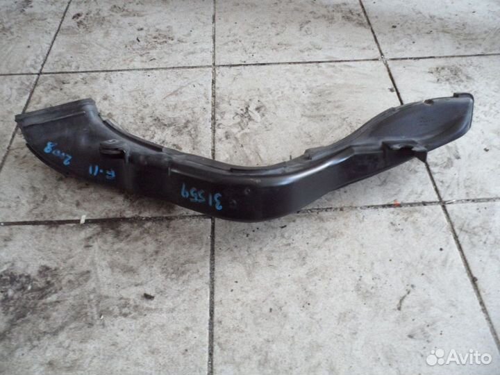 Воздухозаборник воздушного фильтра Ford Focus (II)