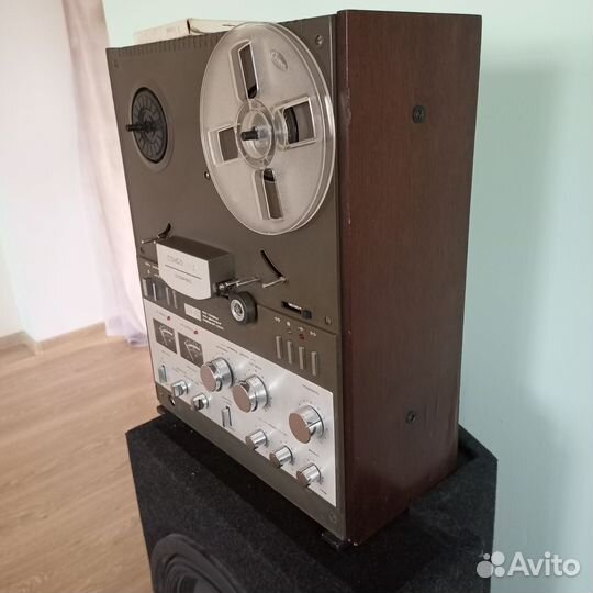 Катушечный магнитофон Союз110