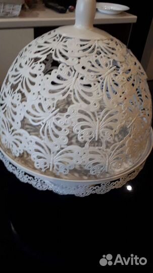 Тортница с крышкой