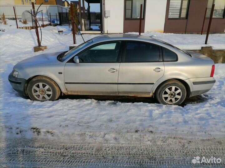 Volkswagen Passat, 1998