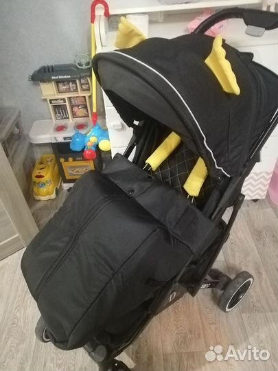 Прогулочная коляска