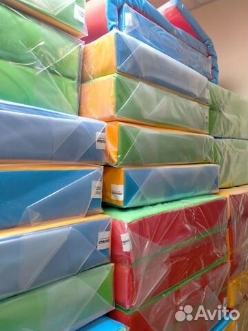 Мат спортивный гимнастический 1 х 0,5 м. В наличии