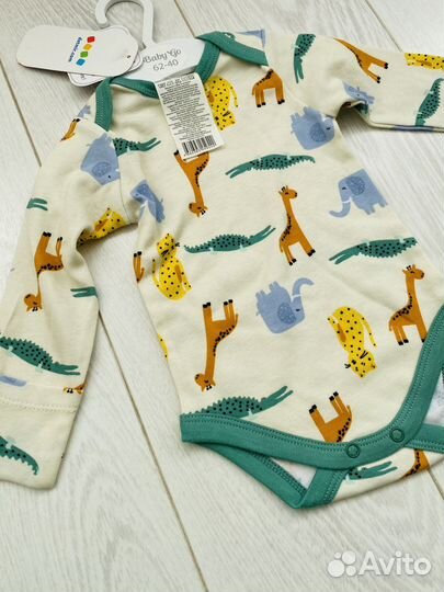 Вещи до года новые