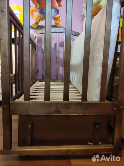 Детская кроватка с поперечным маятником+ящик