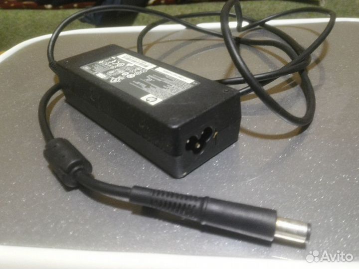Блок питания на ноут HP