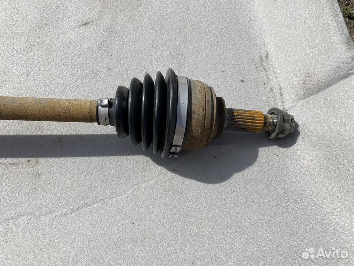 Привод правый Renault Sandero Stepway II рестайлин