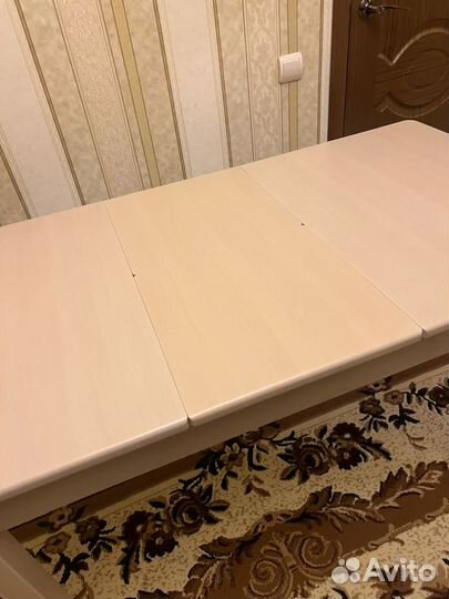 Продам кухонный стол бу