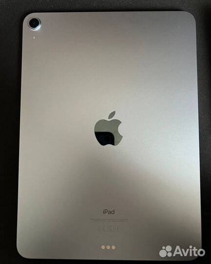 iPad Air (4th Gen) Wi-Fi (64 GB)