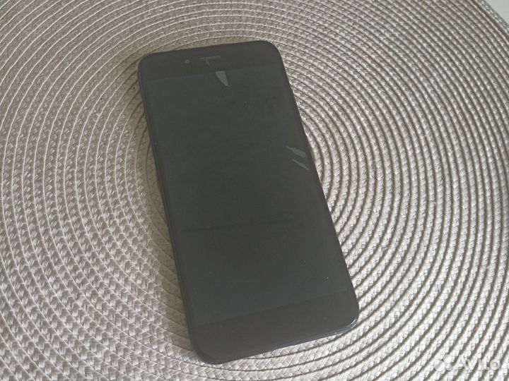 Xiaomi Mi A1 Android One, 4/64 ГБ