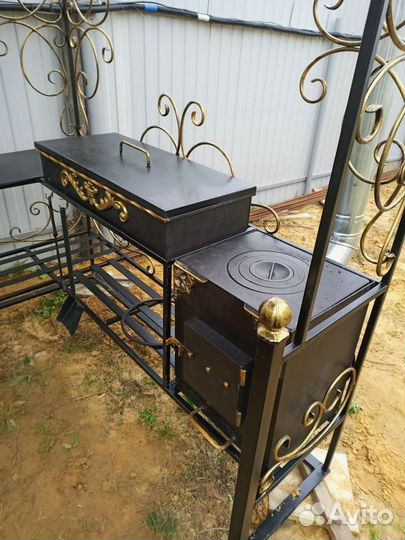 Беседка мангал с крышей