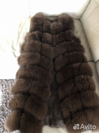 Меховая жилетка