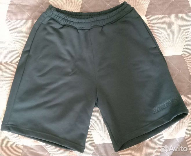 Базовые черные широкие шорты, оверсайз