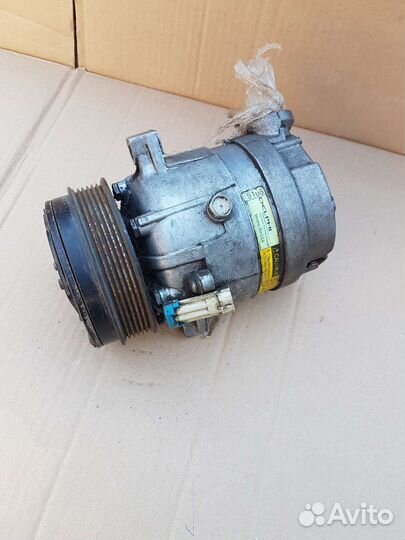 Компрессор кондиционера V6 Opel Omega B