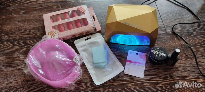 Лампа для ногтей, Маникюрный набор