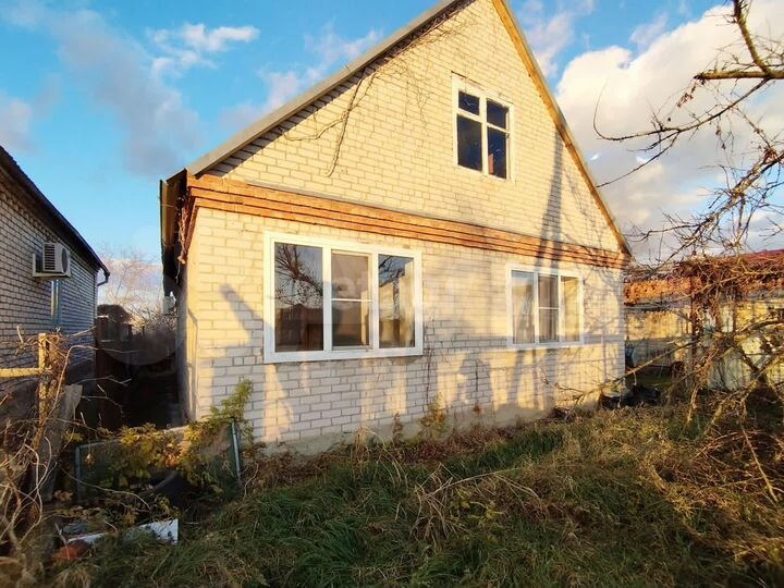 Дом 97,4 м² на участке 8,6 сот.