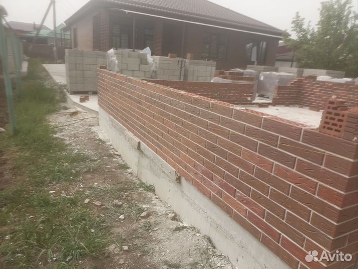 Бригада каменщиков