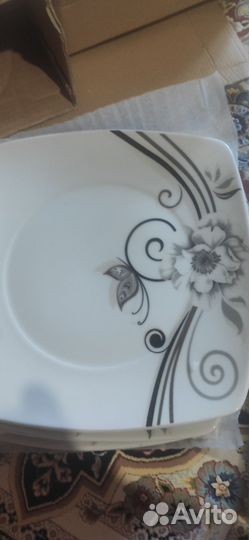 Набор тарелок