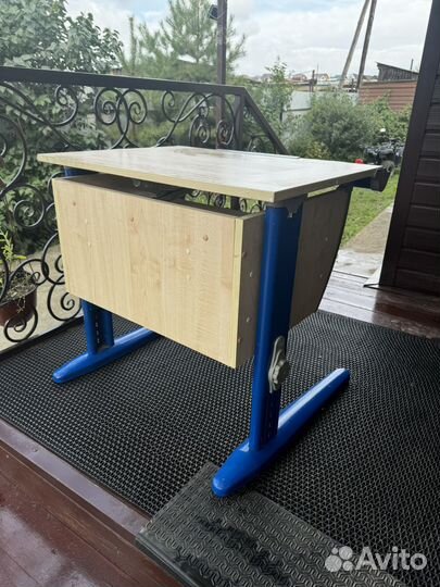 Растушая парта