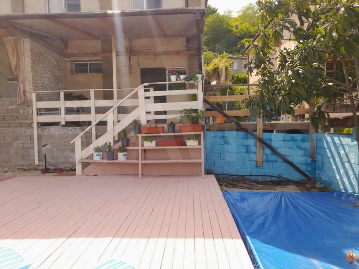 Дом 50 м² на участке 2 сот.