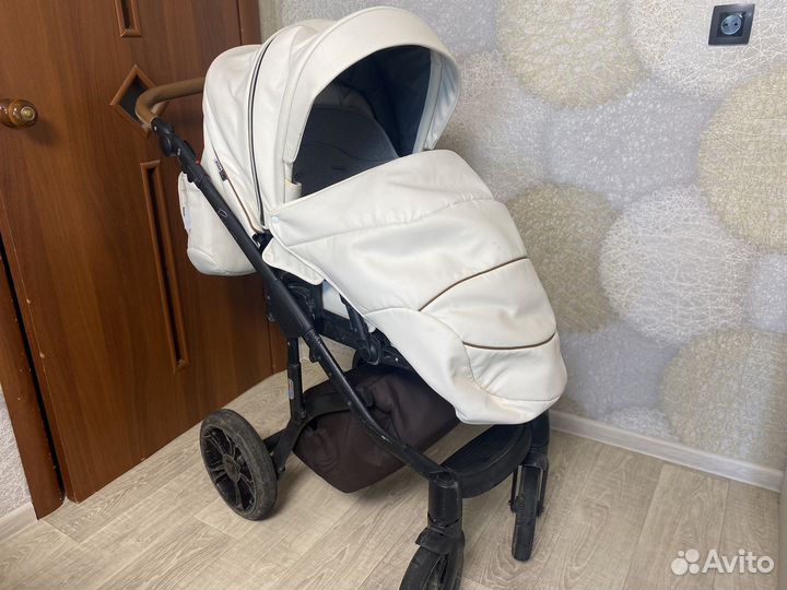 Коляска roan Bass soft 3 в 1