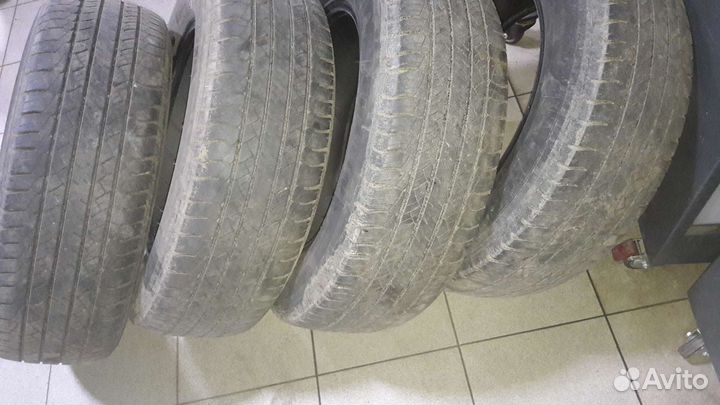 Michelin Latitude Tour HP 225/65 R17