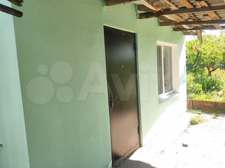 Дом 26 м² на участке 5,1 сот.