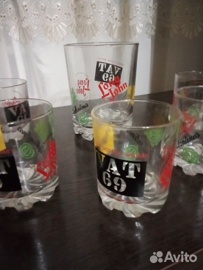Набор стаканов