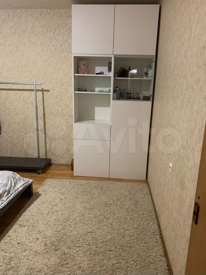 Комната 6,3 м² в 3-к., 9/17 эт.