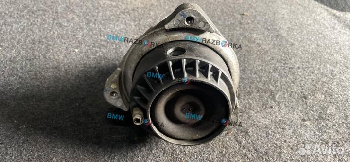 Подушка крепления двигателя правая BMW 7 F01/F02