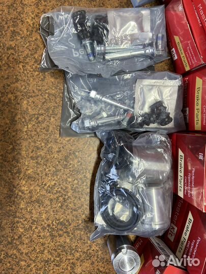 Ремкомплект тормозной системы на renault Trafic