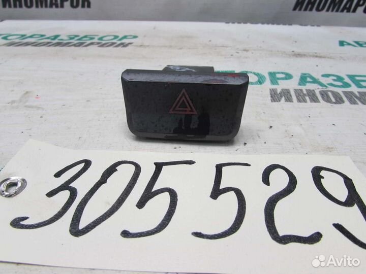 Кнопка аварийной сигнализации для Hyundai Accent 2