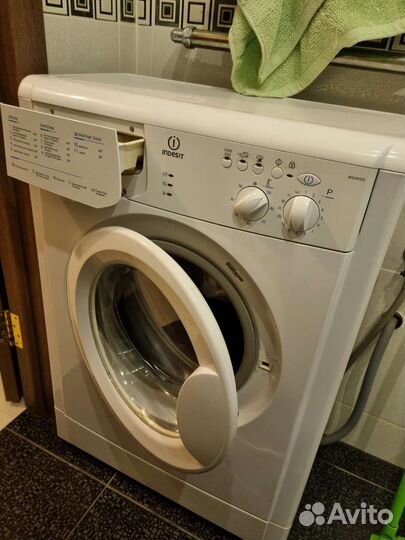 Стиральная машина бу indesit узкая