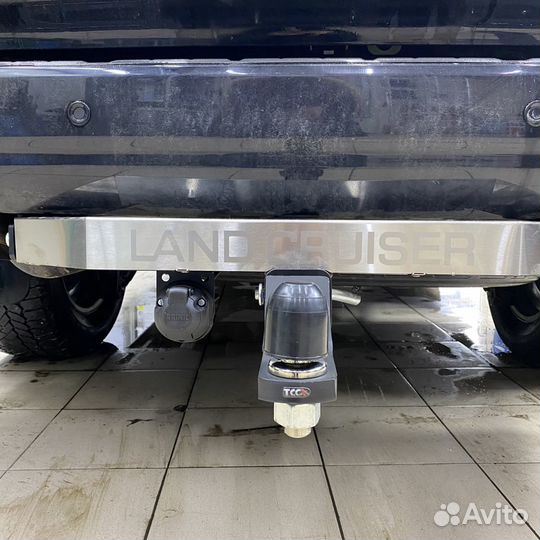Фаркоп toyota Land Cruiser 200
