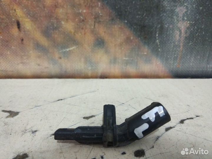 Датчик ABS левый Volkswagen Passat Variant B6 BVY