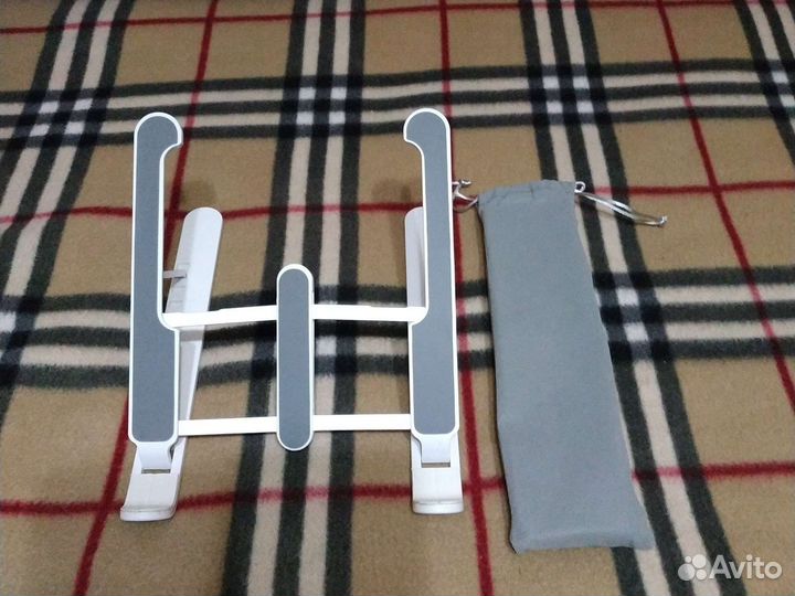 Подставка для ноутбука,планшета