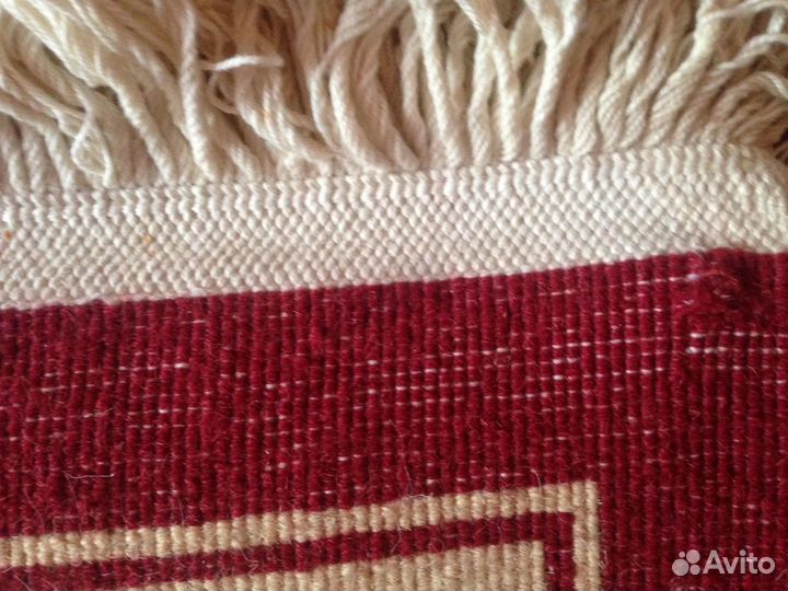 Ковры (2*3м, 3*4м) не использовались