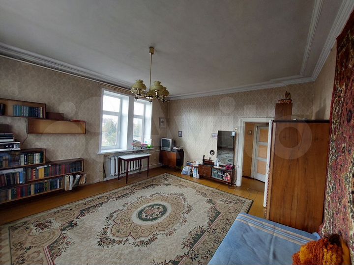 2-к. квартира, 79 м², 5/5 эт.