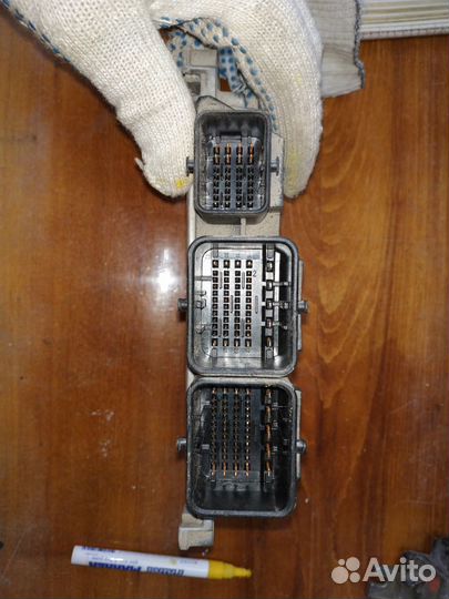 Блок управления двигателем Peugeot 308 2011Г 1.6Б