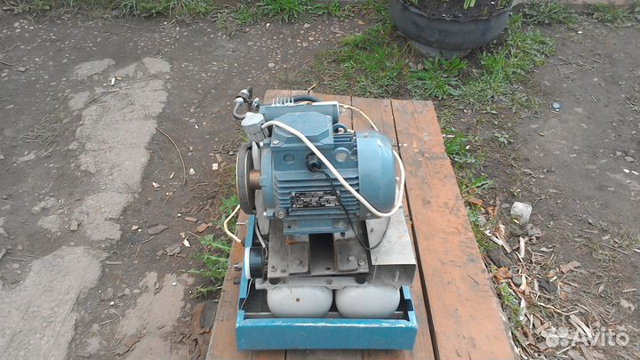 Стоматологический компрессор