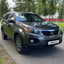 Kia Sorento 2.4 MT, 2011, 164 500 км, с пробегом, цена 1 420 000 руб.