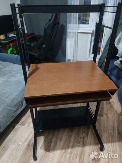 Компьютерный стол бу