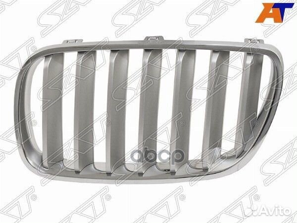 Решетка радиатора BMW X3 03-06 (Слева)