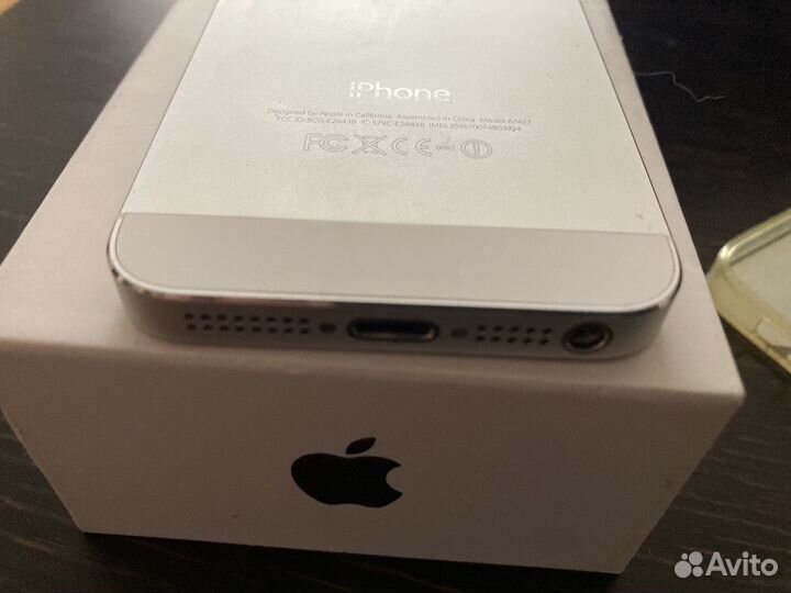 iPhone 5S, 16 ГБ