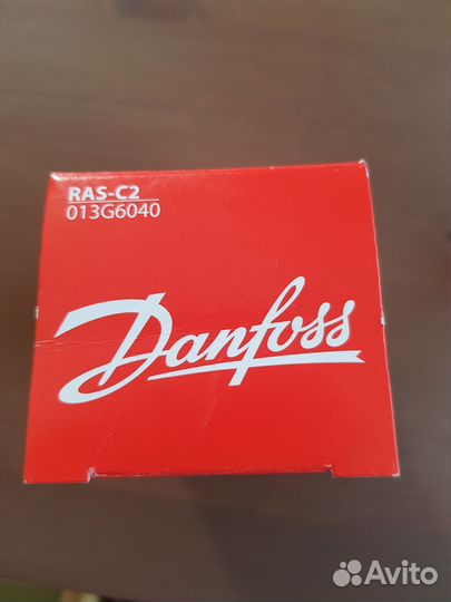 Терморегулятор для радиатора RAS-C2