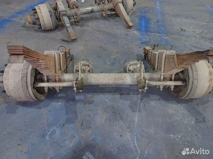 Ось полуприцепа L1